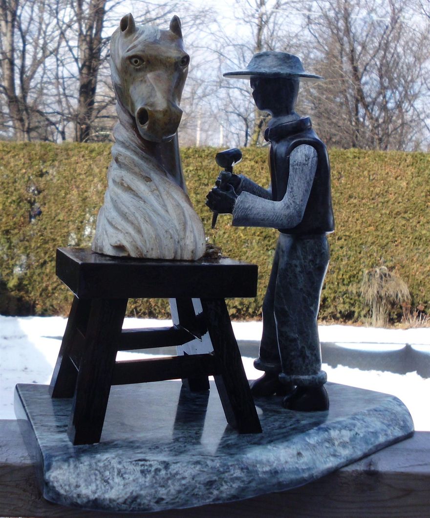 THE SCULPTOR   LE SCULPTEUR 30X25X20cm  Steatite